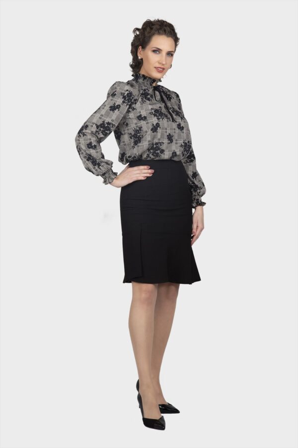 Glencheck Flower Blouse - Image 5