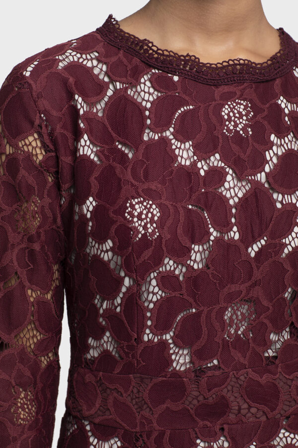 Rich Flower Lace Dress - Image 6